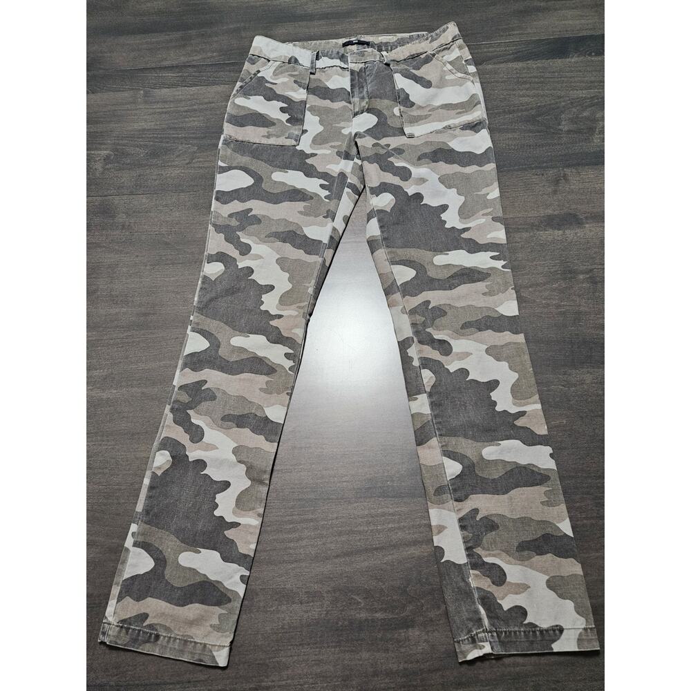 Women’s GAP Girlfriend Khaki Mid Rise Camo Pants Size 00
